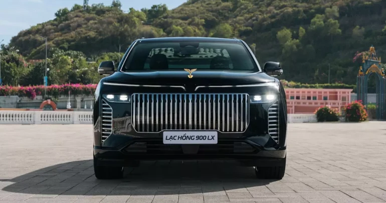 SUV فاخرة تقاوم 400 طلقة وتنجو من انفجار قنابل – تعرف على VinFast 900 LX المدرعة