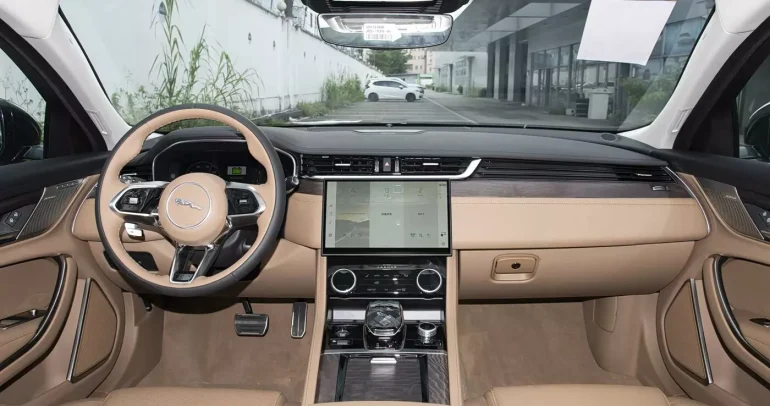 جاكوار XFL 2025: إصدار خاص فاخر بسعر مفاجئ… لكن مخصص للصين فقط!