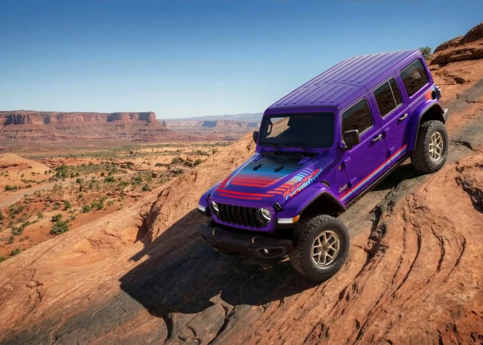 Jeep-Wrangler-and-Gladiator-Rewind-413-6-2048x1144