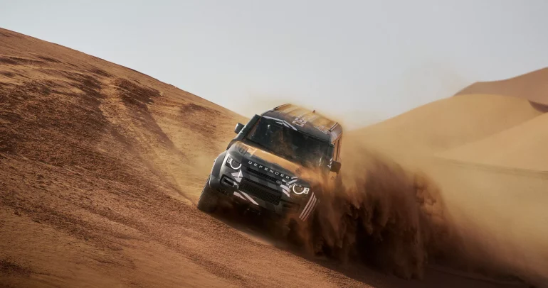 ديفندر D7X‑R الجديدة من لاند روفر