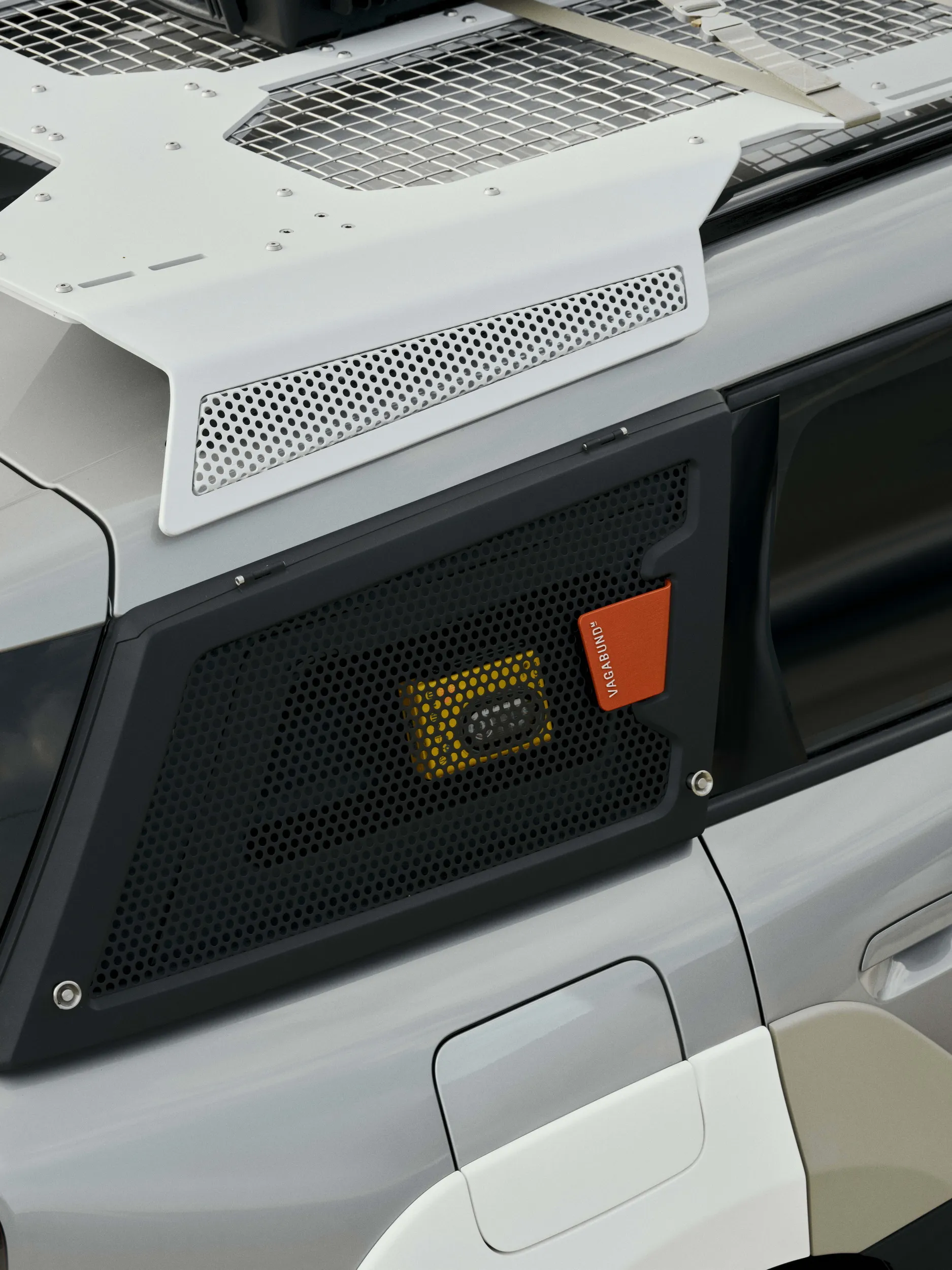 MINI-x-Vagabund-Countryman-One-Offs-12