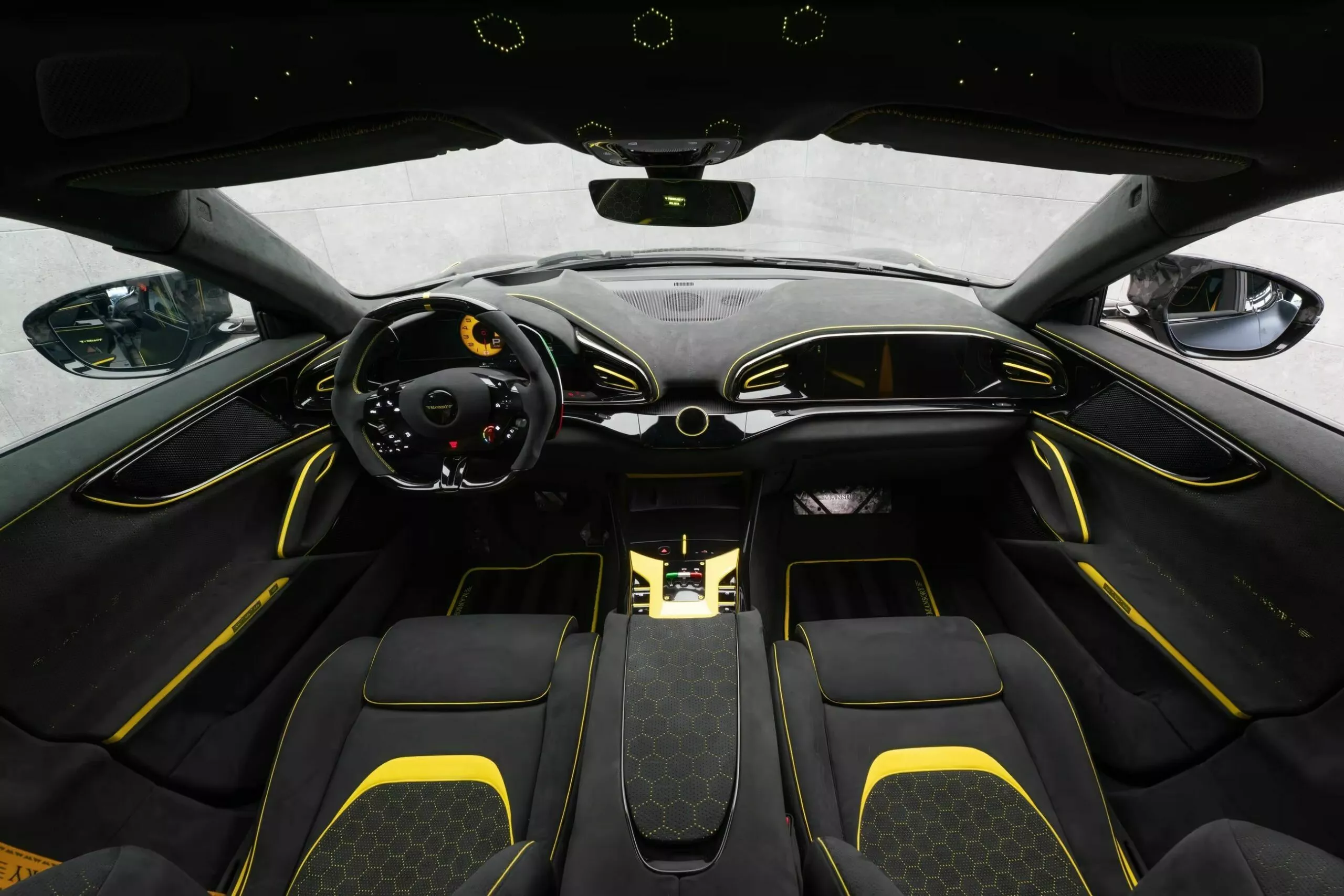 Mansory-Ferrari-Purosangue