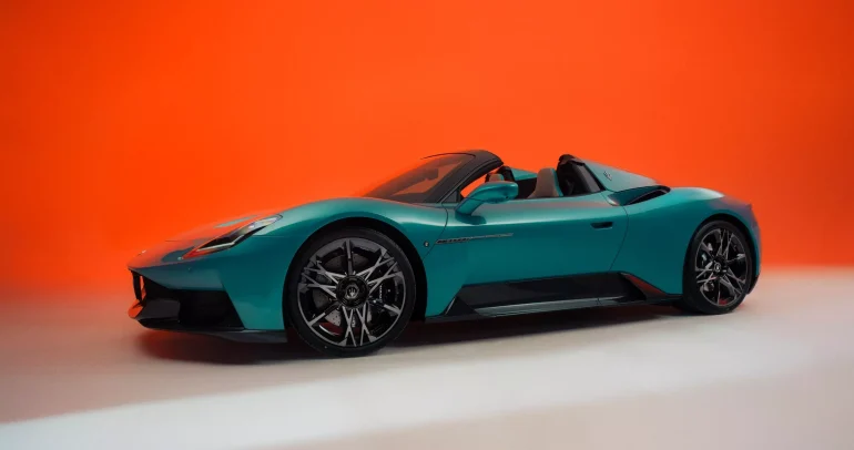 مازيراتي MCPURA الجديدة: نسخة محدّثة بتعديلات دقيقة مستوحاة من سيارات GT2!