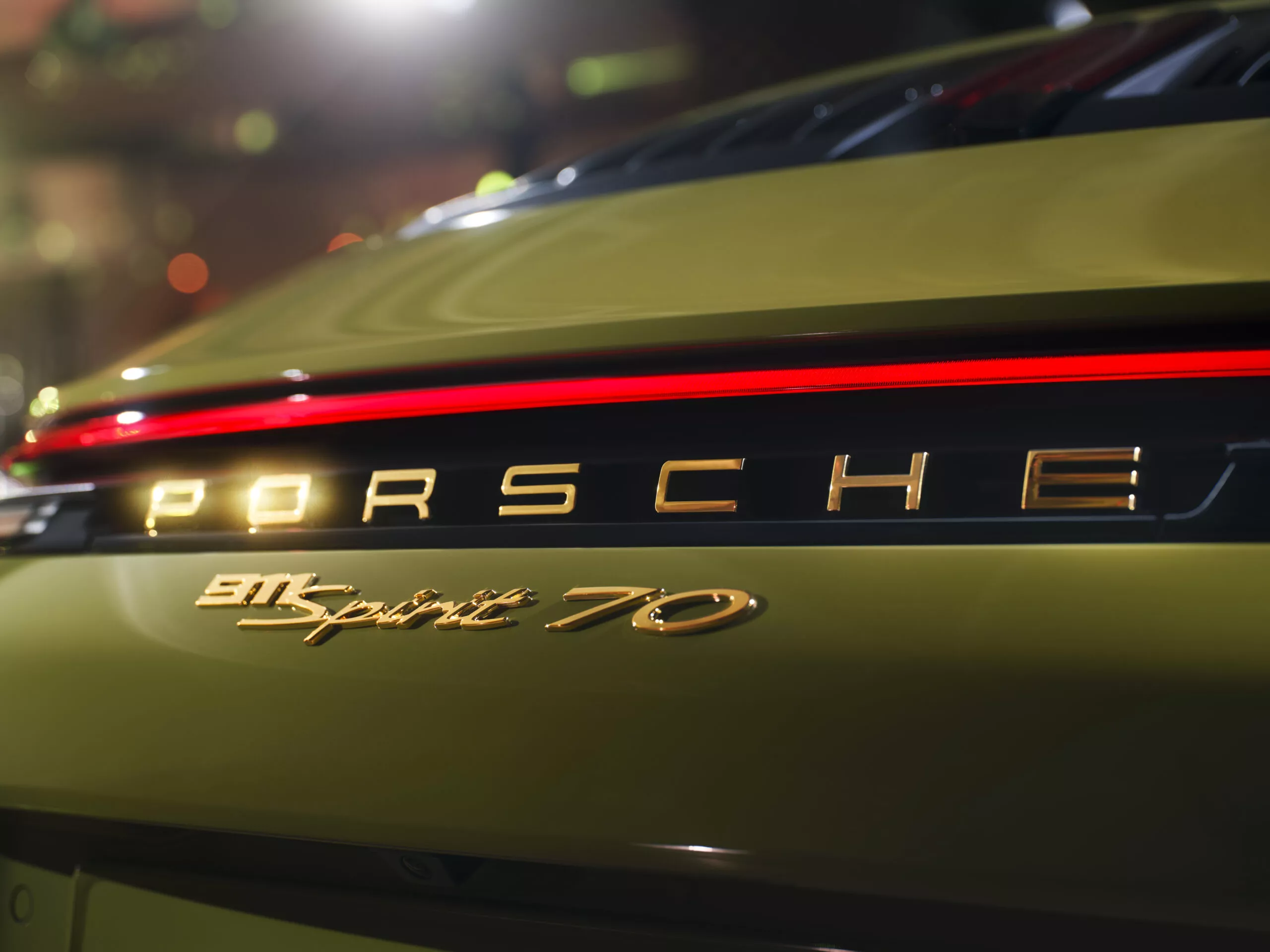 بورشه 911 Spirit 70