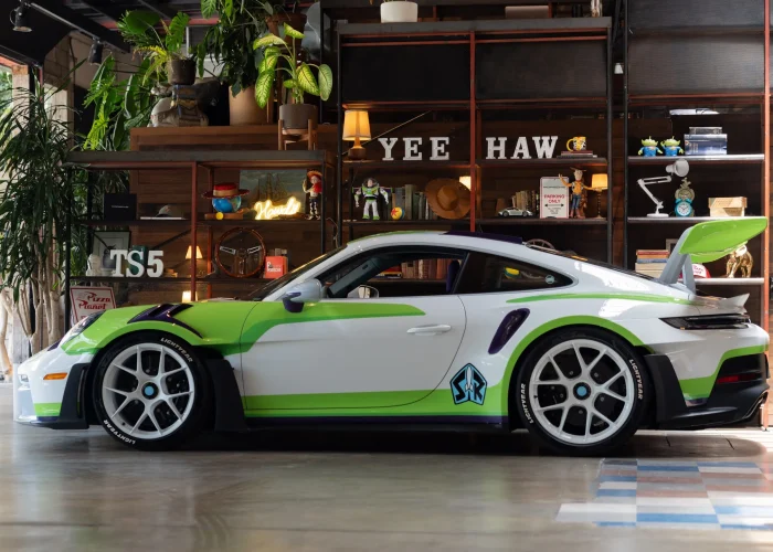 Porsche-911-Toy-Story-5-17