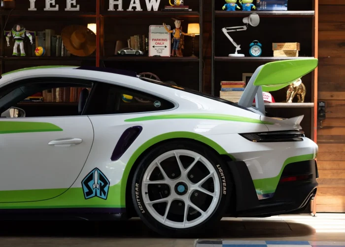 Porsche-911-Toy-Story-5-18-scaled