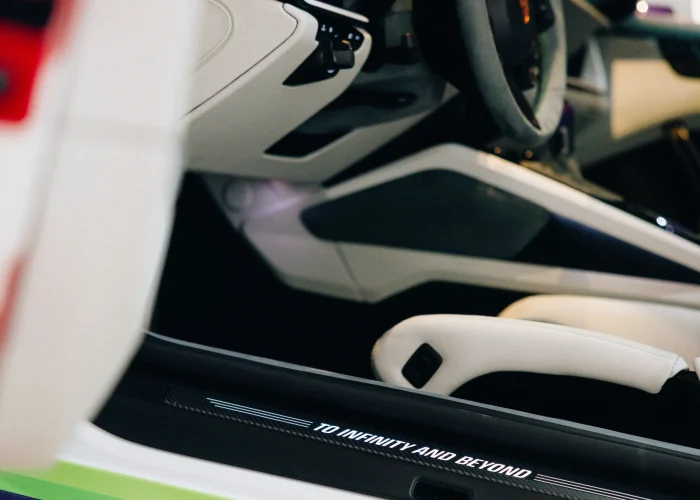 Porsche-911-Toy-Story-5-32