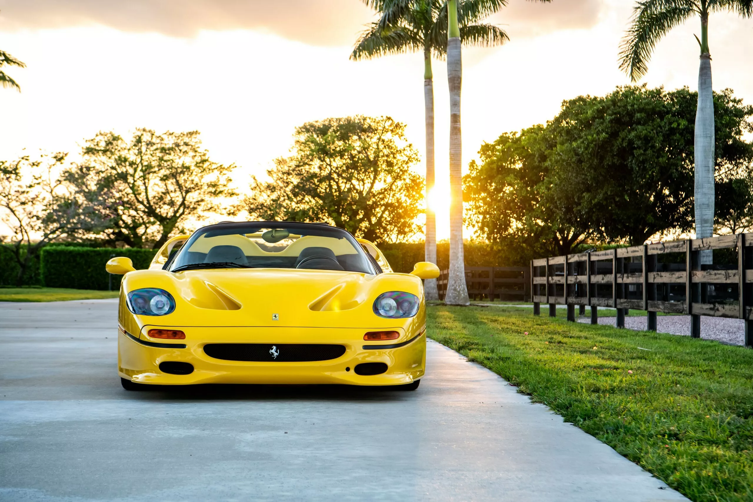 فيراري F50 