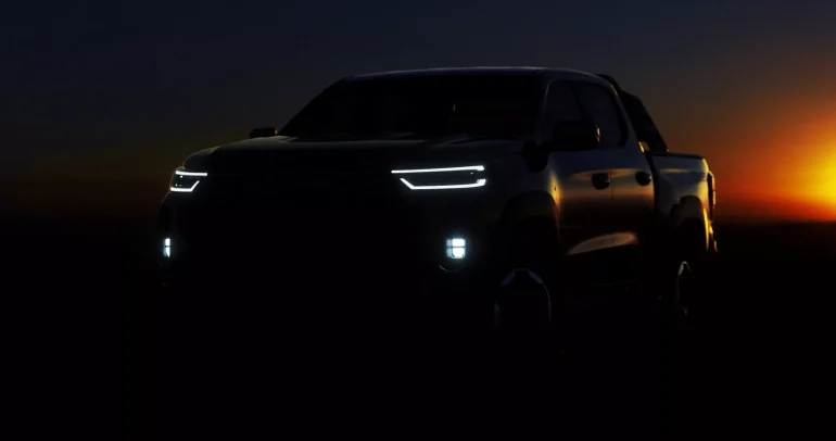 رام داكوتا وورلوك الجديدة… بيك أب متوسطة الحجم تتحدّى تويوتا هايلوكس بجينات صينية ولمسات أمريكية