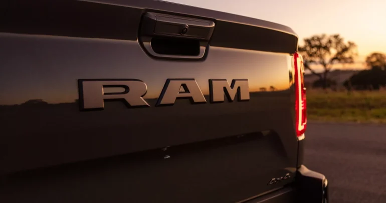 رام تُجهّز لمنافس تويوتا تاكوما: بيك أب متوسطة الحجم قادمة بقوة في 2027
