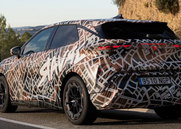 Raval-2-Nov28252-2048x1151