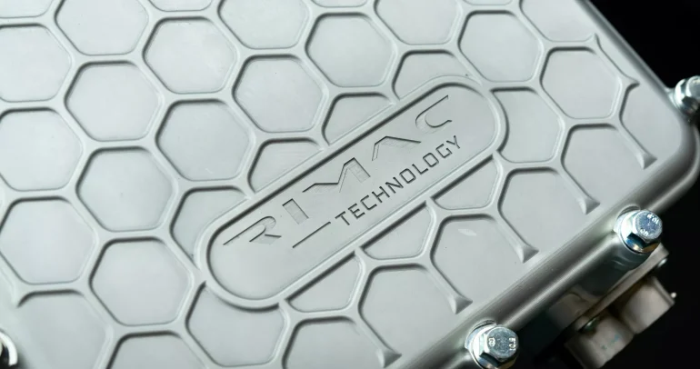 بطارية ريماس الجديدة: تشحن 80% في 6.5 دقائق فقط! ⚡