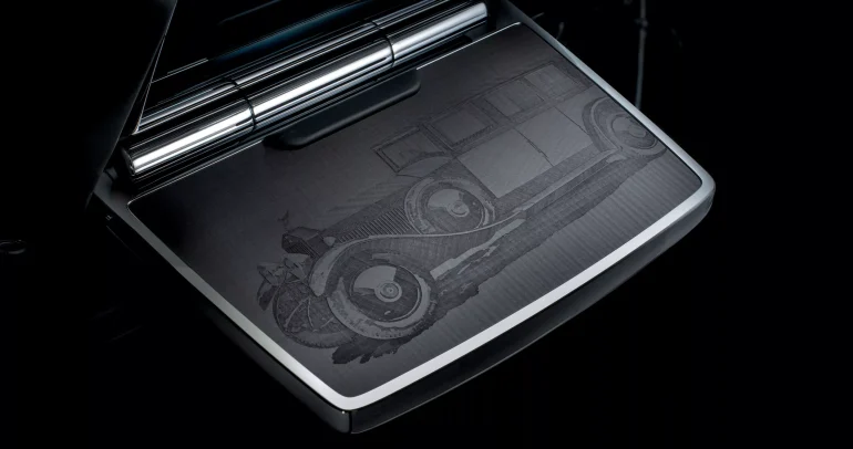 رولز-رويس تحتفل بمئة عام من الفخامة بإصدار فاخر من فانتوم “Phantom Centenary Private Collection”