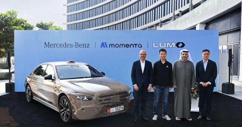 مرسيدس تُطلق روبوتاكسي فاخر في أبوظبي