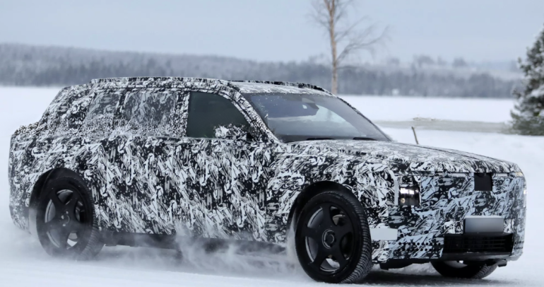 SUV رولز-رويس القادمة… كهرباء وفخامة