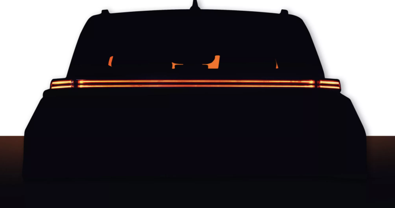 تويوتا تلمّح لسيارة SUV جديدة غامضة… هل هي هايلاندر كهربائية أم طراز مختلف بالكامل؟