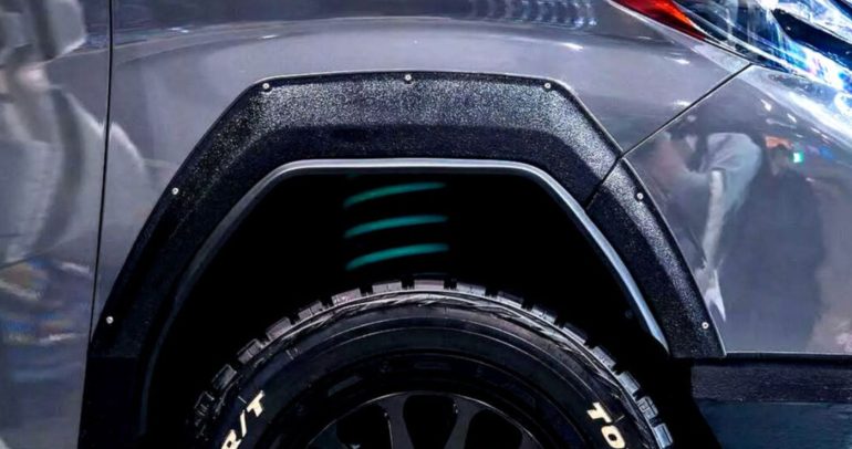 فان تويوتا تحاول تقمّص شخصية Land Cruiser… والنتيجة ملفتة