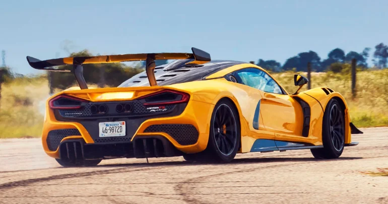 هينيسي فينوم F5 Revolution Evo بقوة 2,031 حصان: أقوى هايبركار احتراق داخلي في التاريخ