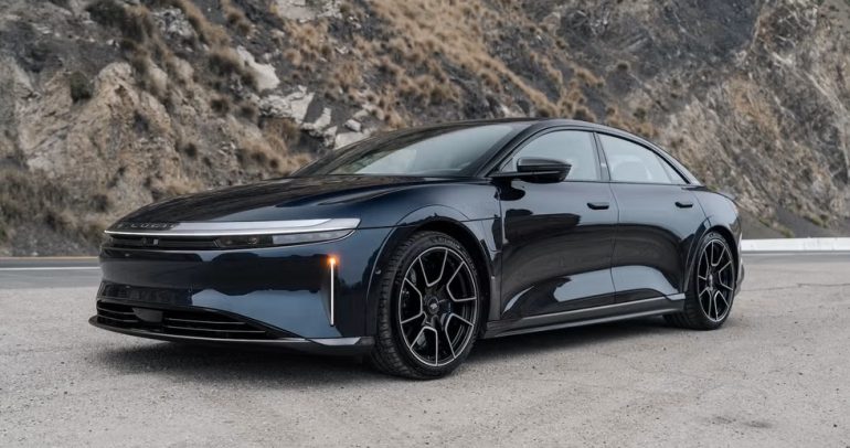 Lucid Air Sapphire.. سيارة الحماية المدرعة