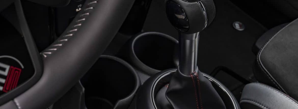 سيارة ميني كوبر ذات ناقل الحركة اليدوي.. قد تنقرض قريبا